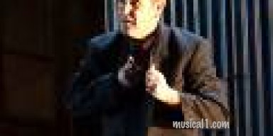 Hi Arts Review of A Wee Home From Home