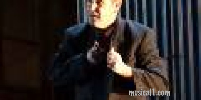 Hi Arts Review of A Wee Home From Home