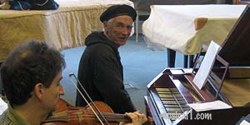 Blas 09 - East meets West