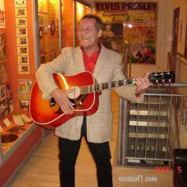 dsc00611-web-elvis_museum