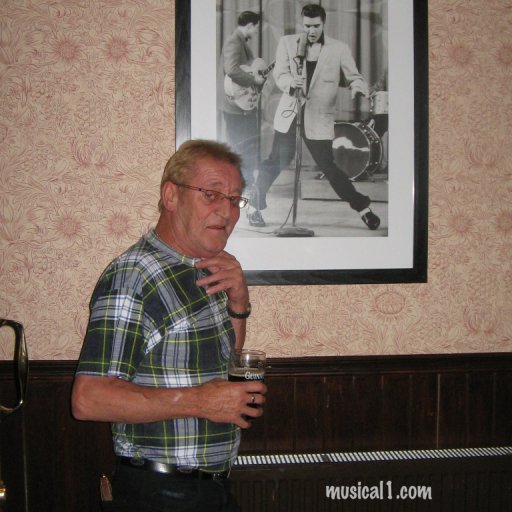elvisanddougie