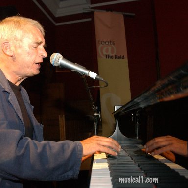 MM01-rob mcdougall