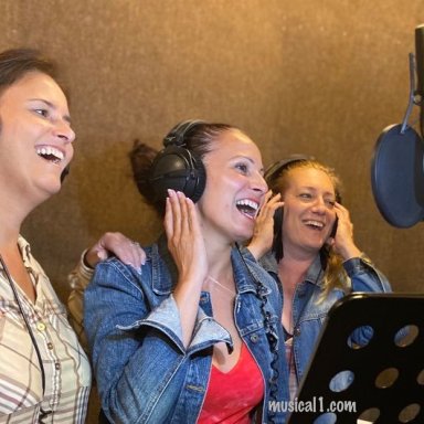 109417245_309778503532478_1748034625746681806_n