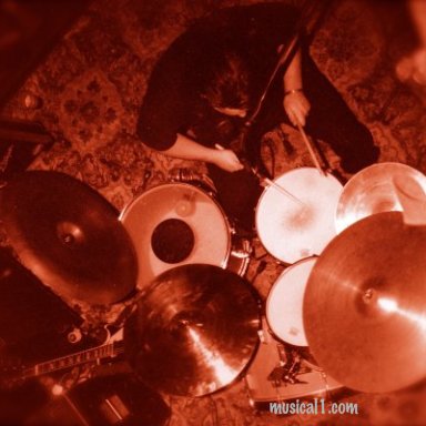 DRUMWHERE OVER THE RAINBOW
